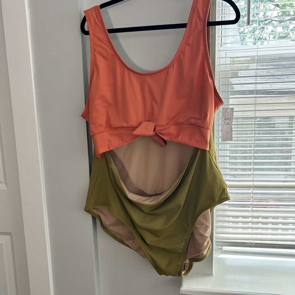 Colorblock One-Piece Swimsuit in Coral and Olive